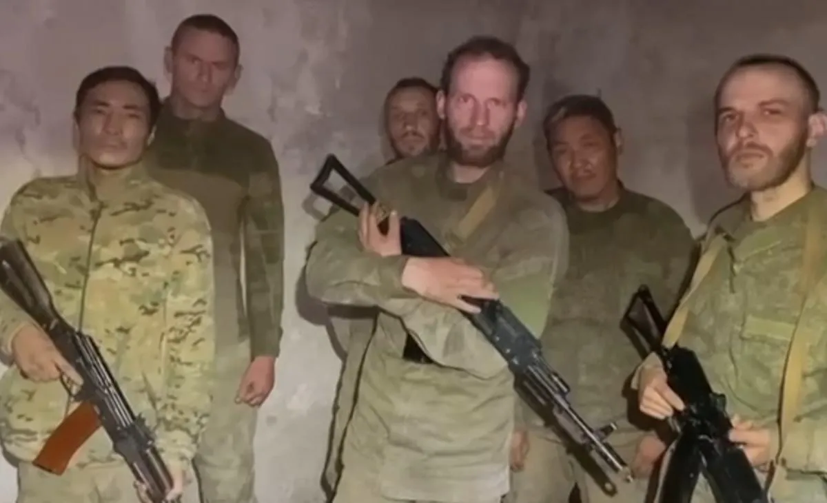Зеки зі "Шторм Z". Фото Уніан