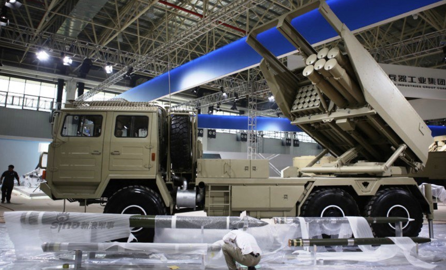 Китайський HIMARS: Хунта Малі озброїлась реактивними установками SR-5