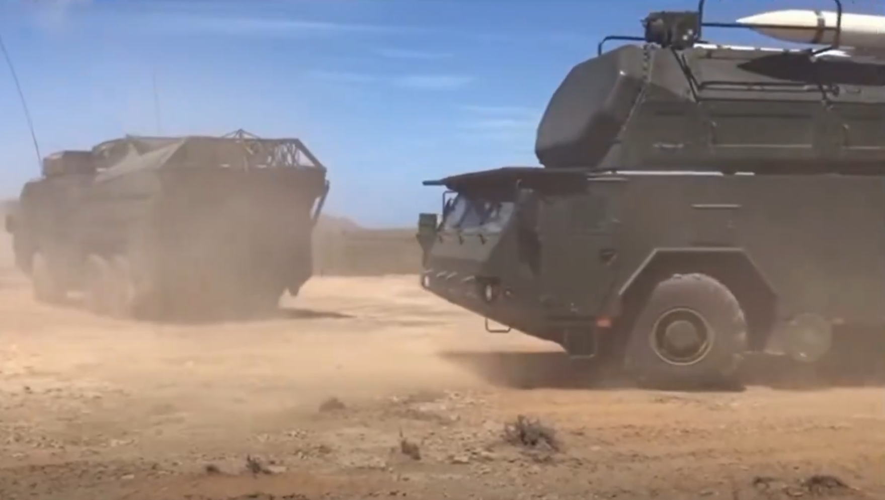 ЗРК «Бук-М2Э» на шасі МЗКТ-6922 армії Венесуели під час навчань Caribe Soberano 200. Вересень 2025. Джерело: South American & Global Defense News