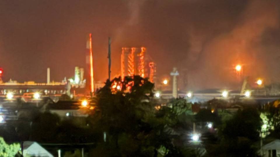 Fire at the Afipsky refinery in the Russian Federation. September 26, 2025. Source: Astra