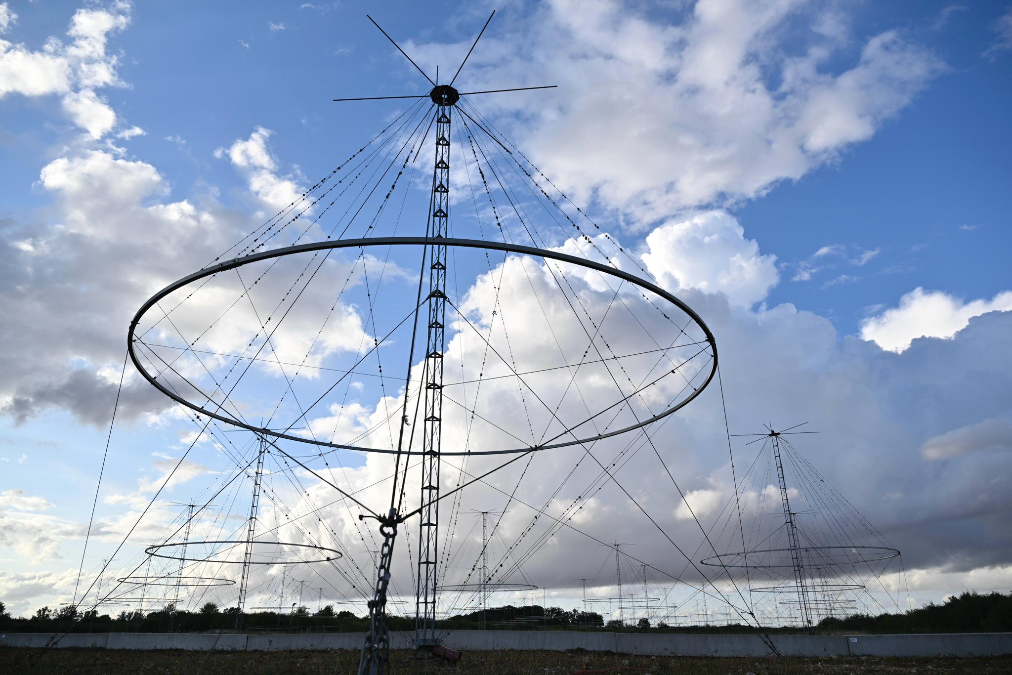 France to Restore Nostradamus Radar Capable of Scanning as Far as Ural Mountains