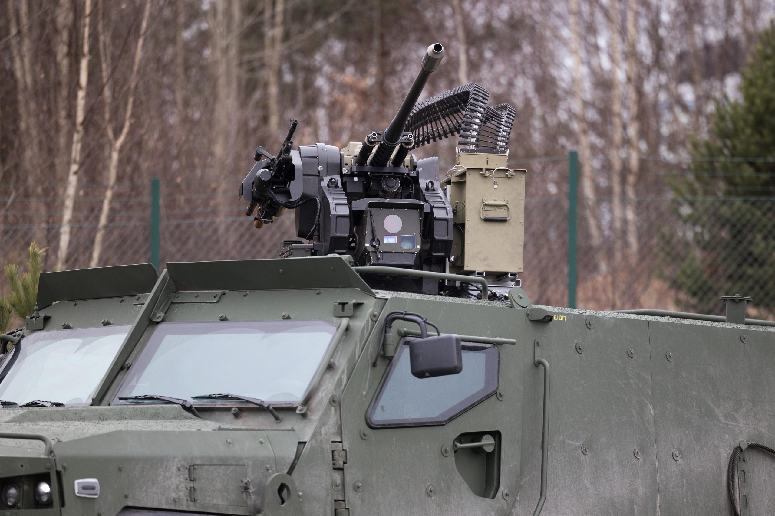 Finland to Aid Denmark in Fighting Back Against Drones