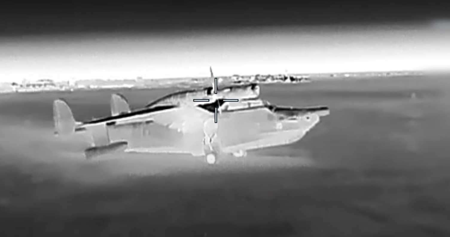 Be-12 amphibious aircraft at the moment of landing at the Kacha air base. 22.09.25