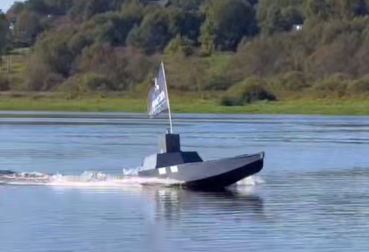 У Росії розробили морський дрон на оптоволоконному управлінні