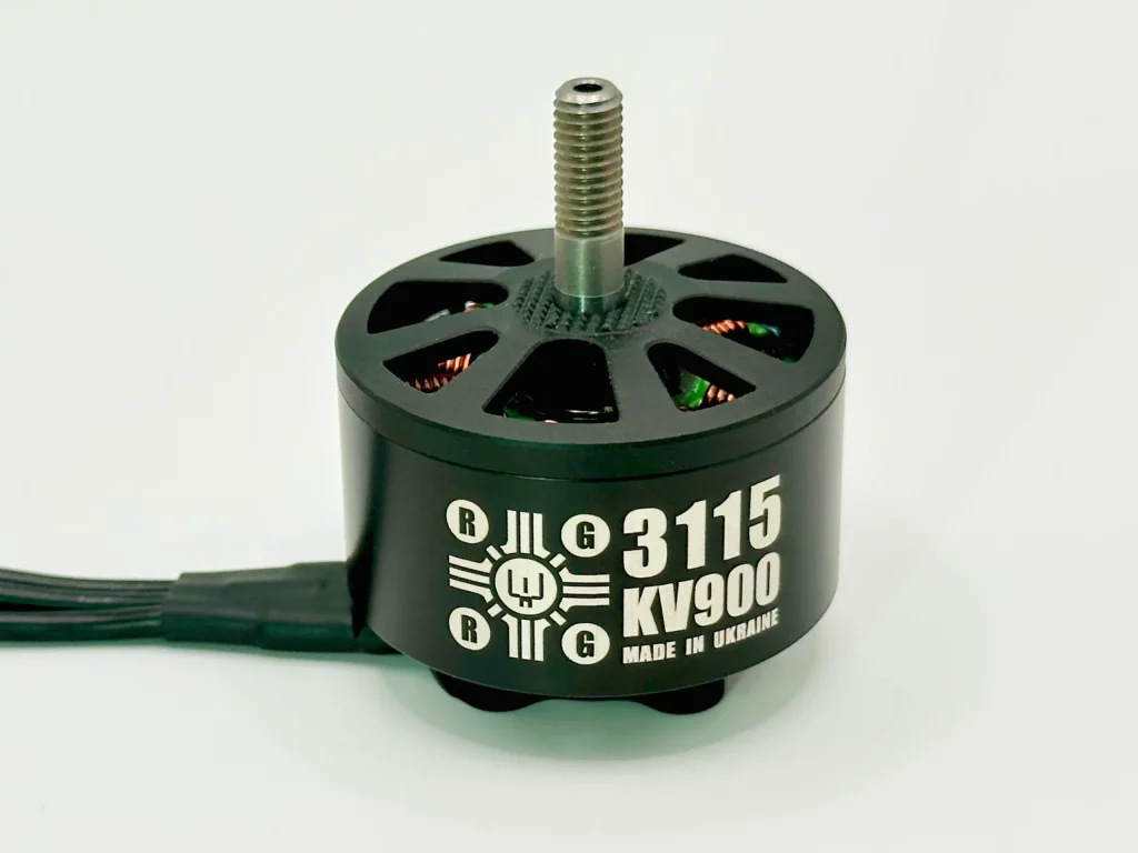 Електродвигун 3115 для FPV на 8 дюймів українського виробництва. Фото Realgold