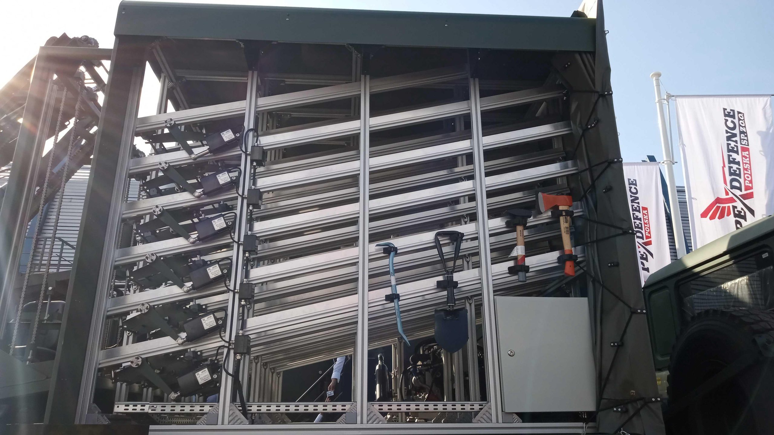 Польський міноукладач ZUMP компанії PeX Defence Polska. Джерело: Мілітарний