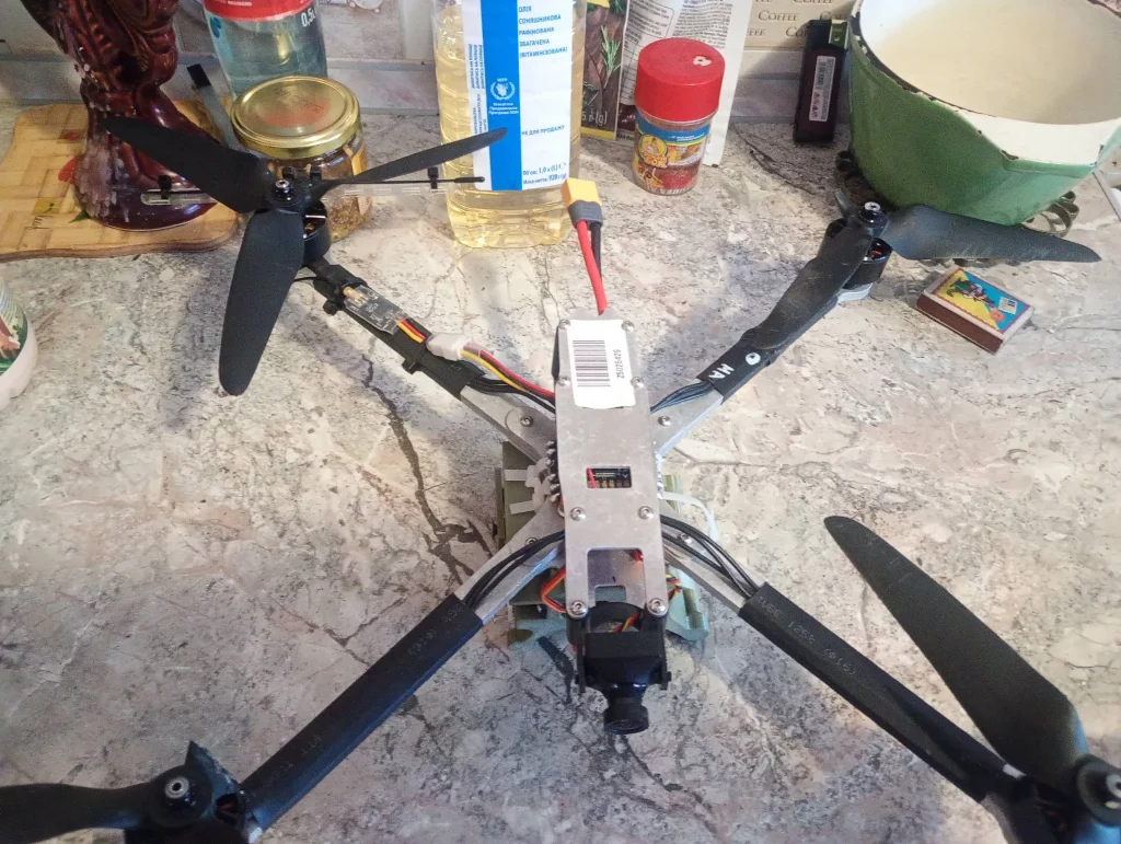 Російський FPV дрон ВТ-40 знешкоджений українським РЕБ. Фото REIBERT