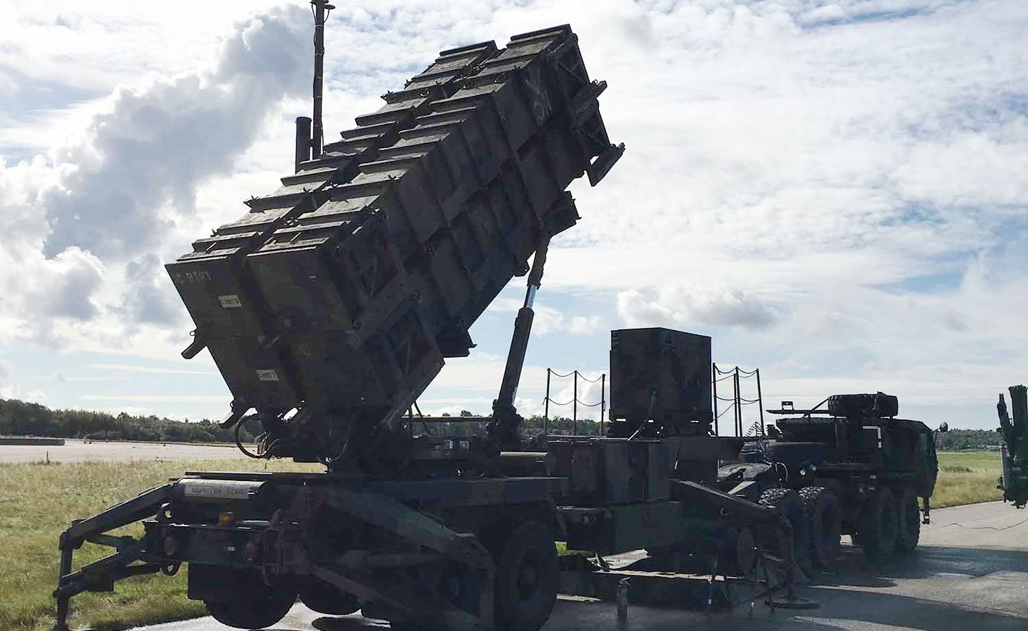 Sweden to Send Air Defense and Aircraft, Czech Republic to Provide Helicopters to Protect Poland from Russian Drones