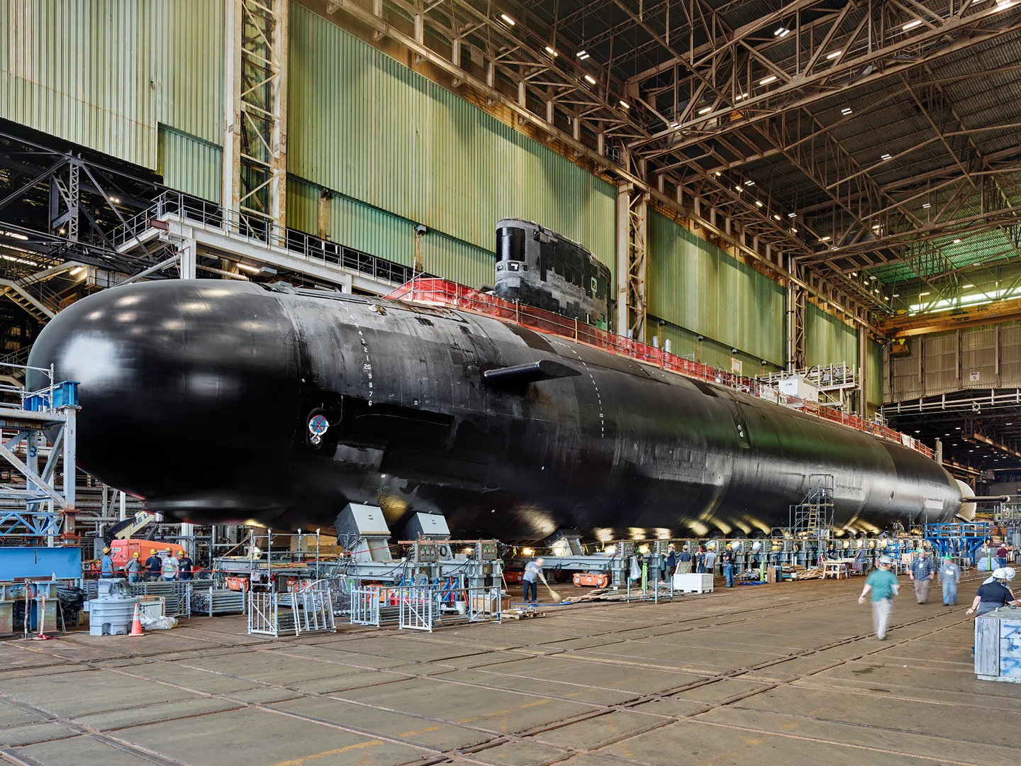 Construction of Virginia-class submarines at Electric Boat’s Connecticut shipyard. Photo from the open sources