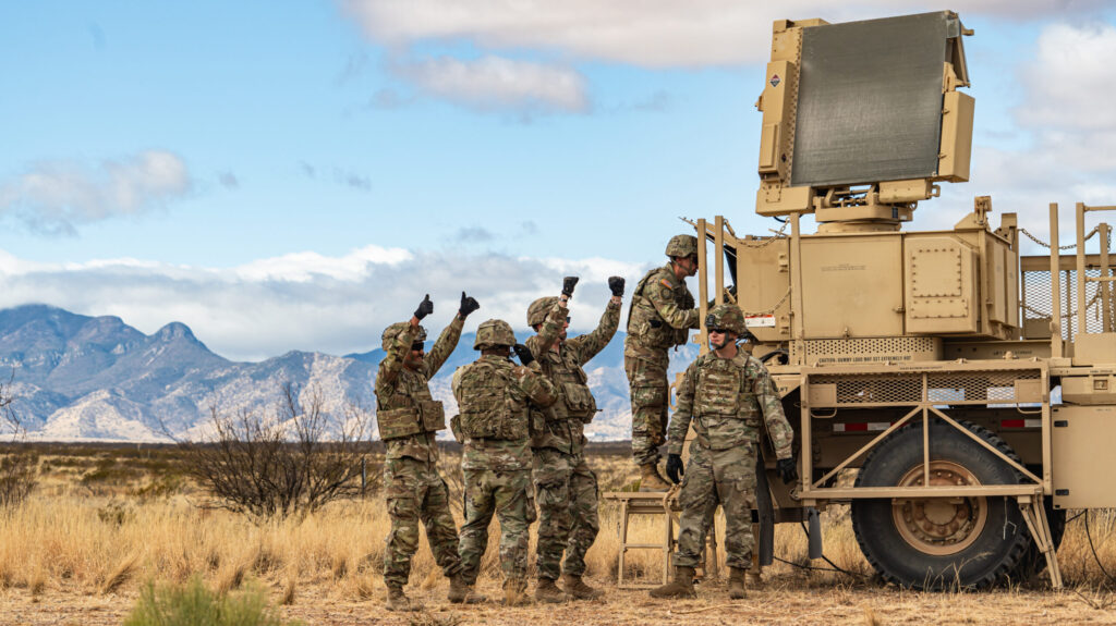 $8 мільярдів з інших ресурсів: Пентагон виплатить зарплати військовим