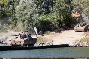 Угорці форсували Тису на навчаннях