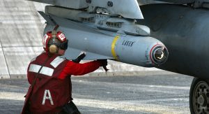 Maverick ще «в строю»: Південна Корея замовила в США ракети AGM-65G2