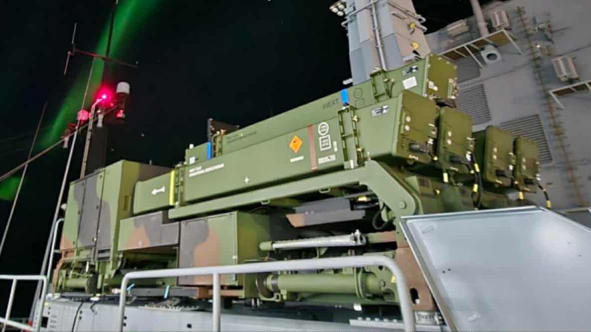 Установка IRIS‑T SLM на фрегаті ВМС Німеччини. Жовтень 2025. Джерело: hartpunkt/Diehl Defence