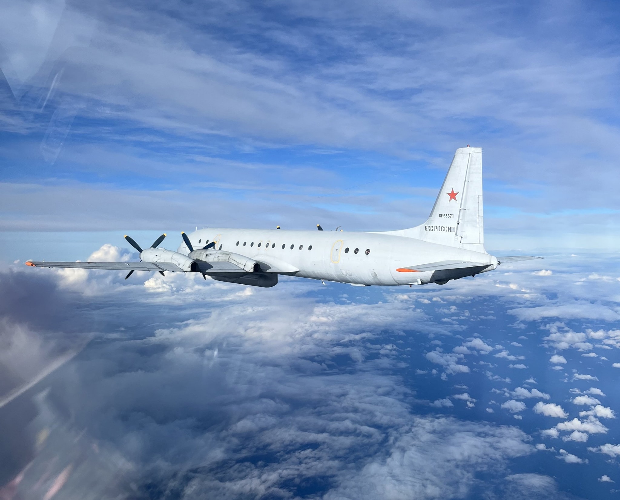 Polish MiG-29s Intercept Russian Il-20 Over the Baltic Sea