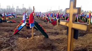 Graves of Russian soldiers. Screenshot from a video by Russian media (Russian losses)