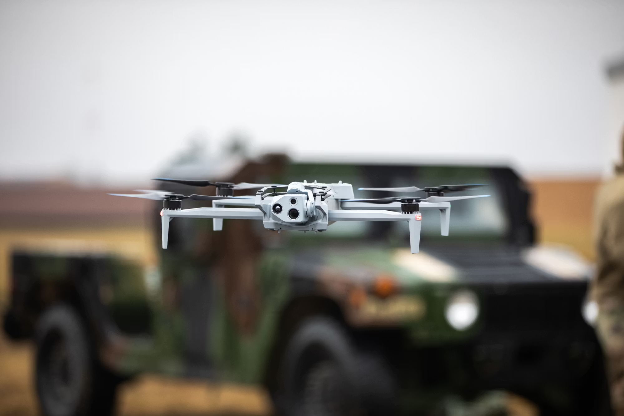 США замовили партію американських «мавіків» — Skydio X10D