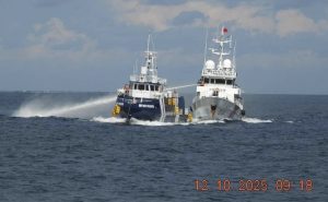 New Clash in the South China Sea: Chinese Ship Damages Philippine Vessel