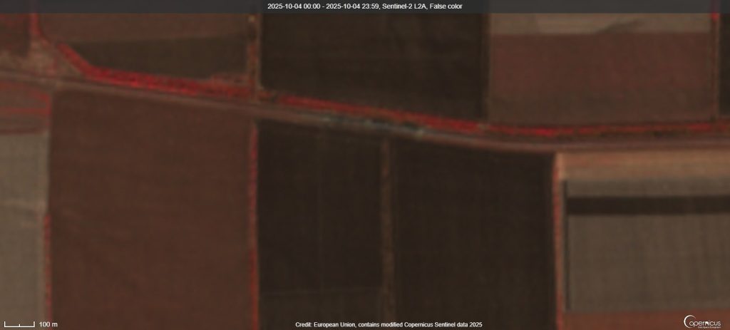 Супутниковий знімок залишків знищеного на Запоріжжі російського потяга. Фото Copernicus