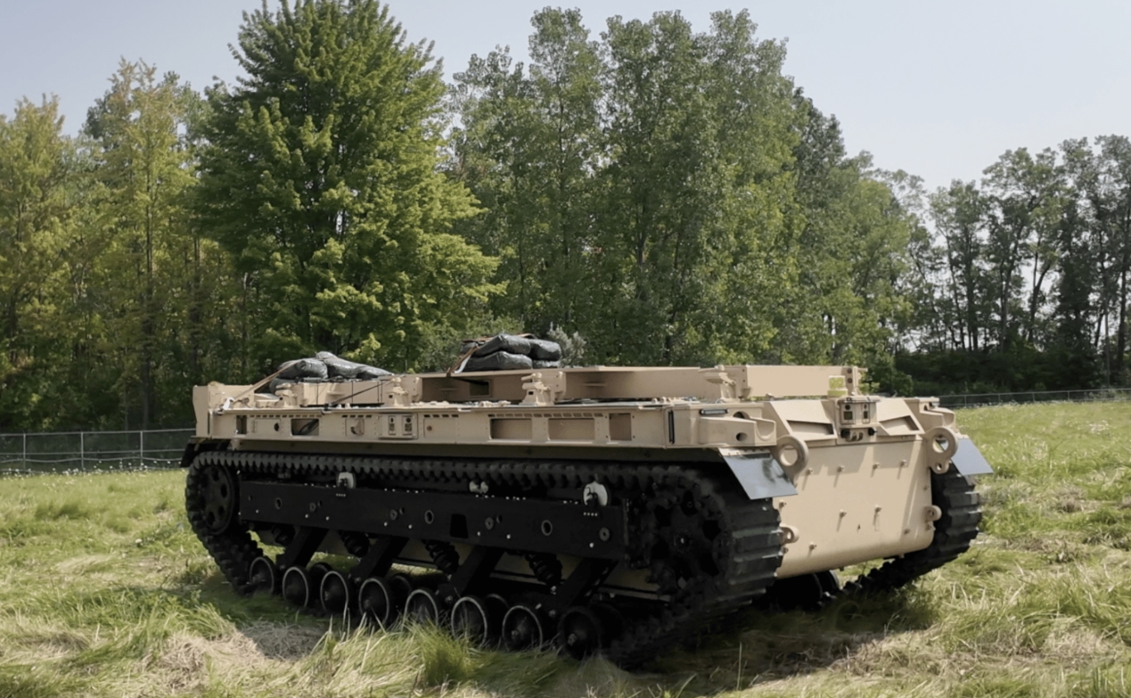 Наземний дрон Tracked Robot (TRX) від GLDS