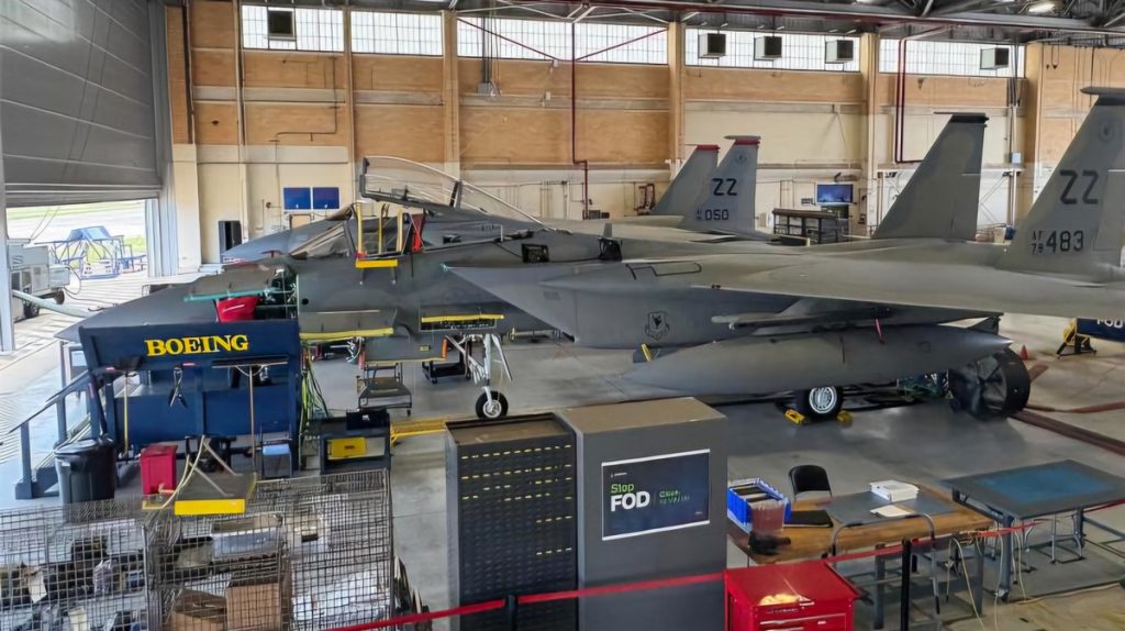 Модернізовані винищувачі F-15C. Фото: Boeing 