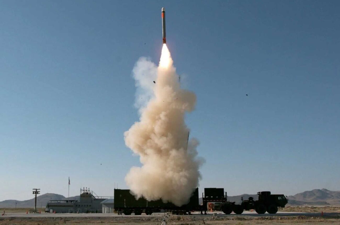 Launch of a Tomahawk missile from a Typhon mobile launch system. Photo credits: U.S. Armed Forces