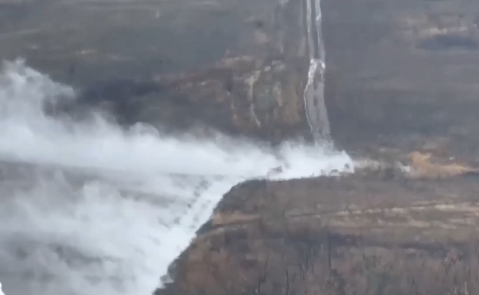 Leakage of substance at the site of damage to the Togliatti-Odesa ammonia pipeline in the Donetsk region. October 2025. Source: Russian media