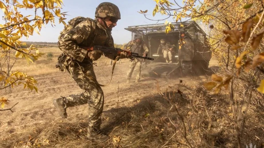 Сили оборони відійшли з ряду позицій на Запоріжжі