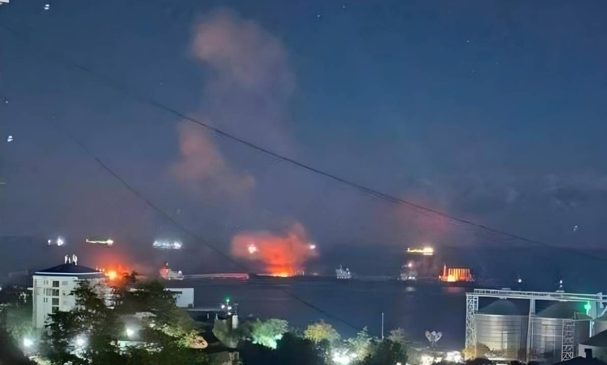 Pipeline and Tanker Damaged: Satellite Images Reveal Aftermath of Attack on Tuapse Terminal