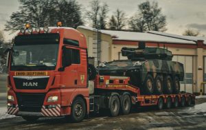 Армії Польщі поставили партію БТР Rosomak з бойовими модулями ZSSW-30