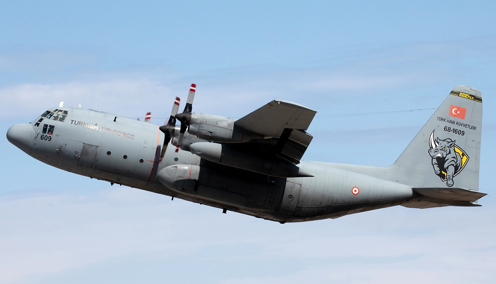Військово-транспортний літак C-130 (68-1609) Повітряних сил Туреччини. Джерело: planespotters.net
