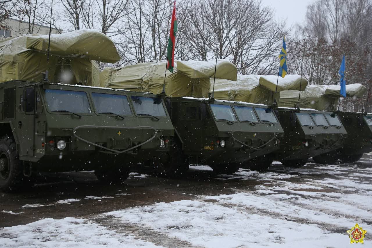 A batch of Tor-M2K air defense systems transferred by Russia. Photo credits: Ministry of Defense of Belarus