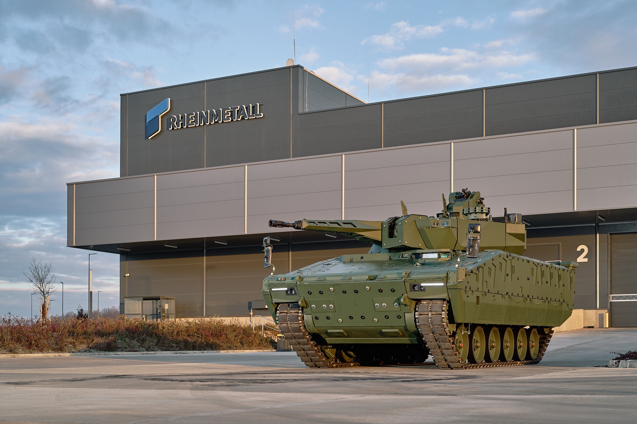Rheinmetall Will Soon Send a Batch of Lynx IFVs to Ukraine