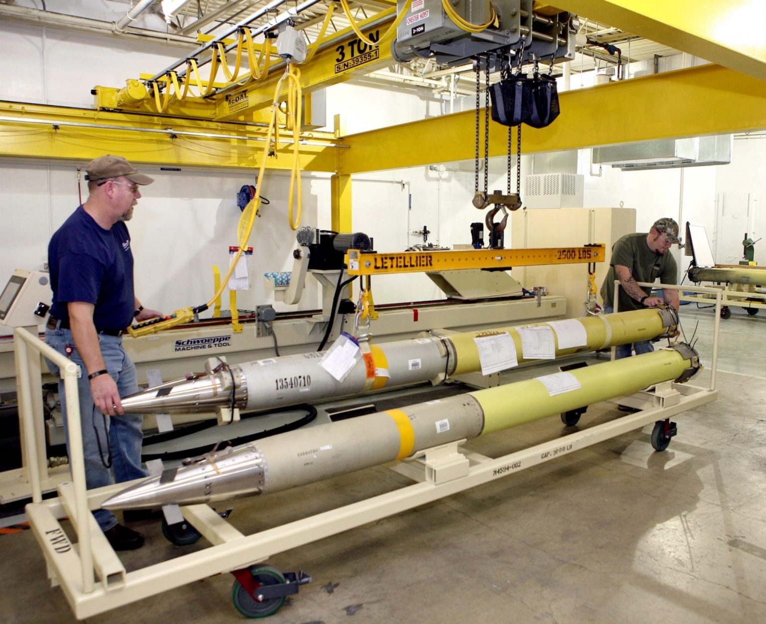 Rocket Engine Production Bottleneck: US Secures Solid-Fuel Rocket ...