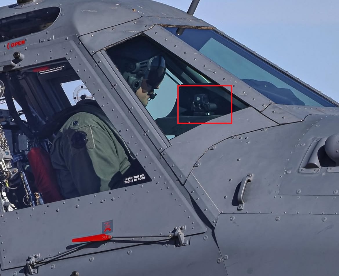 Holographic Sight Spotted in Cockpit of American Attack Aircraft – for What Purpose?