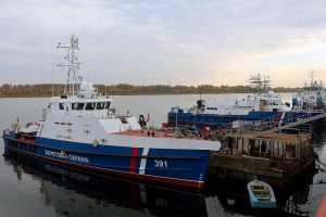 Будує десантні та патрульні кораблі: Ярославський суднобудівний завод припинив виплати зарплат працівникам