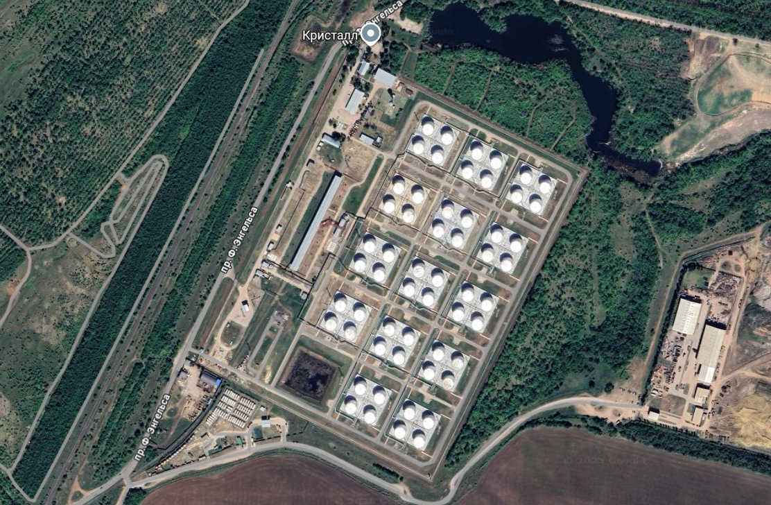 Defense Forces Strike Rosrezerv’s Oil Storage Facility in Engels