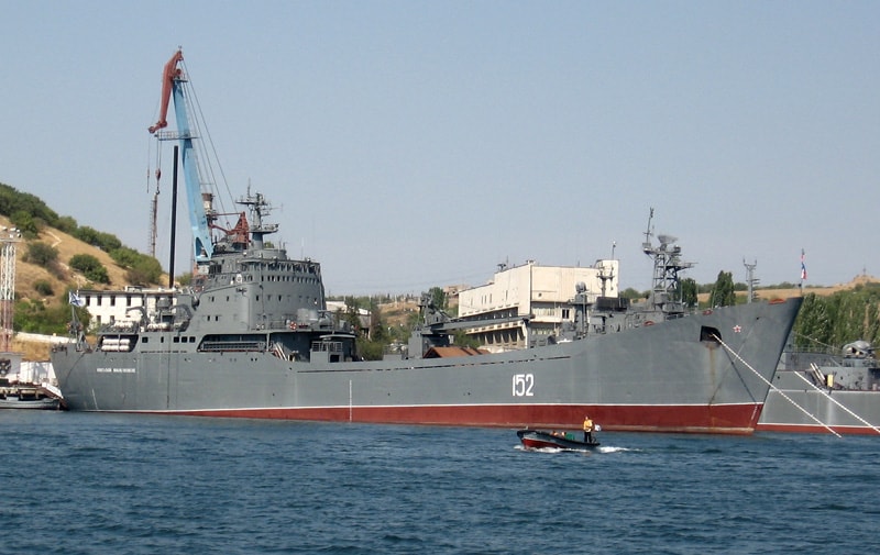 Russian amphibious landing ship Nikolai Filchenkov. Photo from Wikipedia