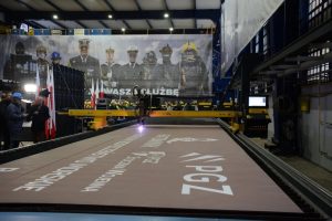 PGZ провела церемонію порізки першої сталі для рятувального корабля ВМС Польщі