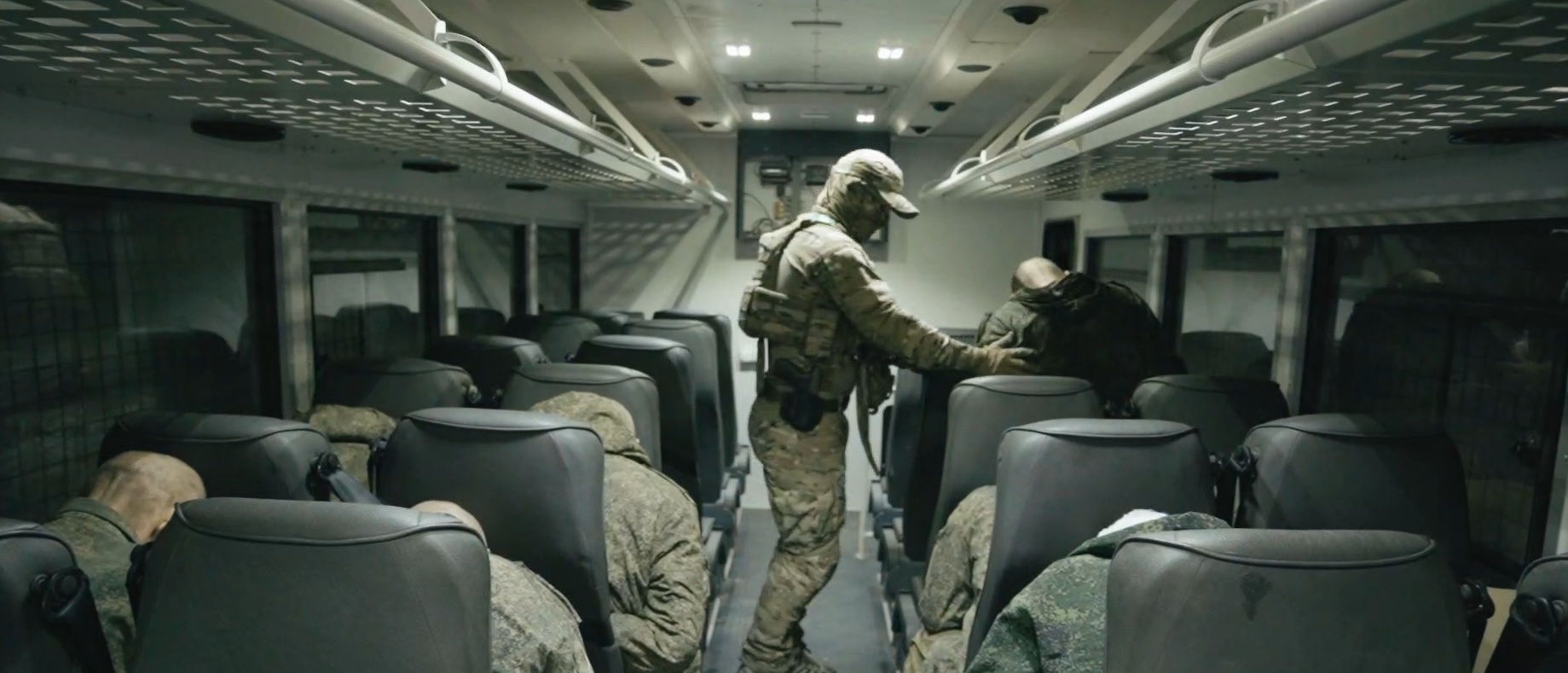 21 росіянин, взятий бійцями Сил оборони України в смузі оборони бригад 1-го корпусу НГУ «Азов». Джерело: 1-й корпус НГУ «Азов»