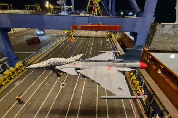 Saab передала Бразилії 11-й винищувач Gripen E