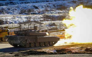 Після експериментів французькі Leclerc XLR захистили новими антидроновими «мангалами»