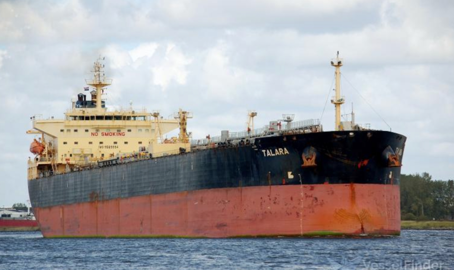 Нафтовий танкер TALARA. Джерело: www.vesselfinder.com