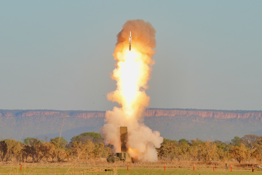 A launch of an SM-6 missile from the U.S. MRC Typhon system. Australia, July 15, 2025. Photo credits: www.dvidshub.net