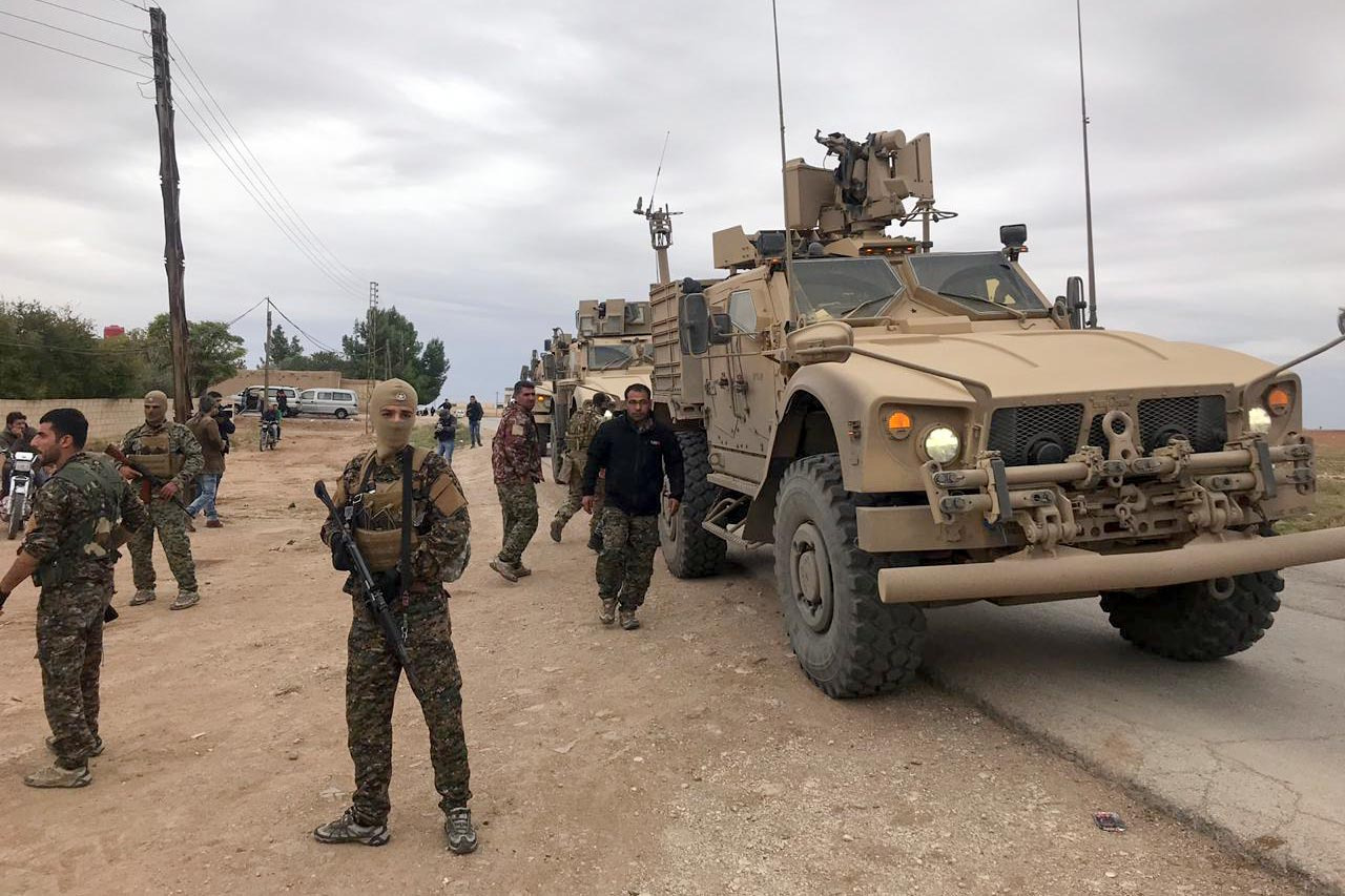 Американські військові потрапили під обстріл у Сирії, кількох поранено