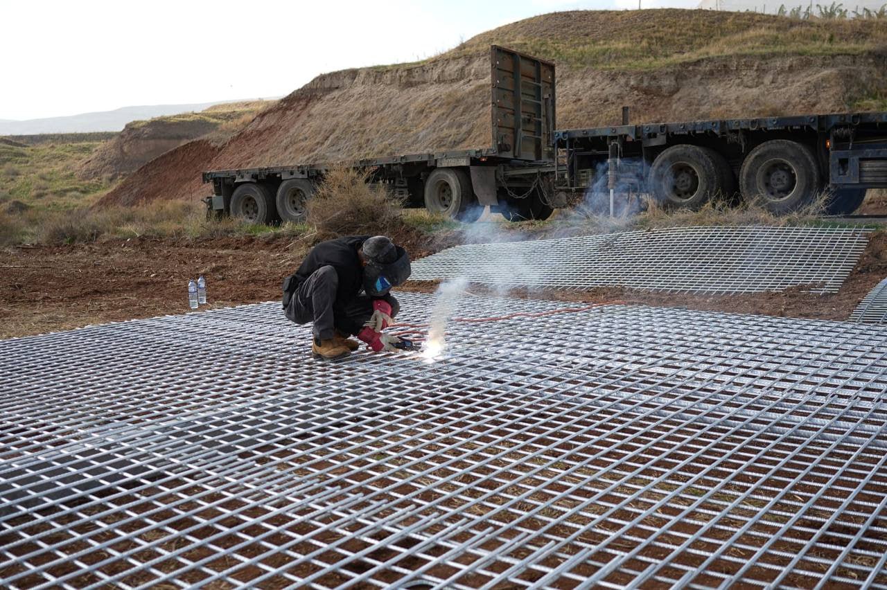 Зведення паркану на кордоні з Йорданією. Ізраїль, грудень 2025. Джерело: міністерство оборони Ізраїлю 