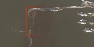 The entrance to the harbor with Russian warships in Novorossiysk is blocked. December 16, 2025. Source: Vantor