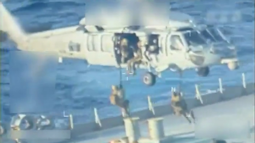 US Deploys Special Forces and Helicopter to Seize Tanker Near Venezuela