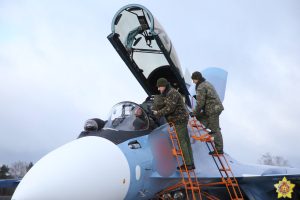 Білорусь отримала третю партію російських винищувачів Су-30СМ2