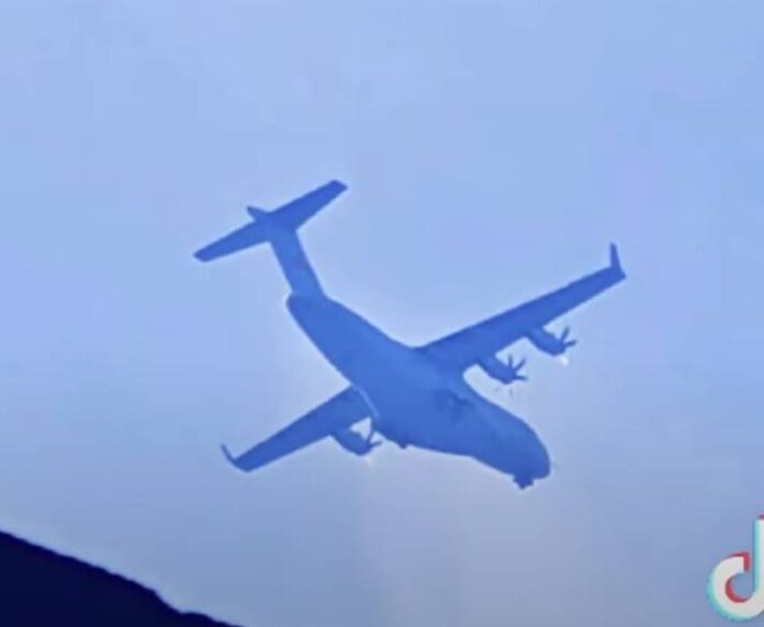 Китайський військово-транспортний літак Y-15 під час випробувань. Джерело: Defence Blog.