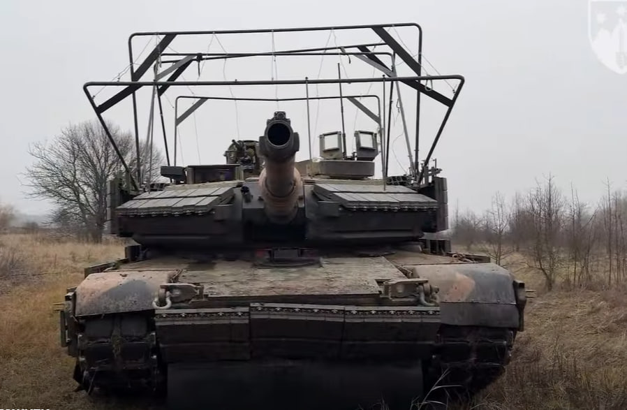 Австралійський танк M1A1 Abrams на озброєнні 425-го окремого штурмового полку «Скеля». Грудень 2025 року. Джерело: 425 ОШП